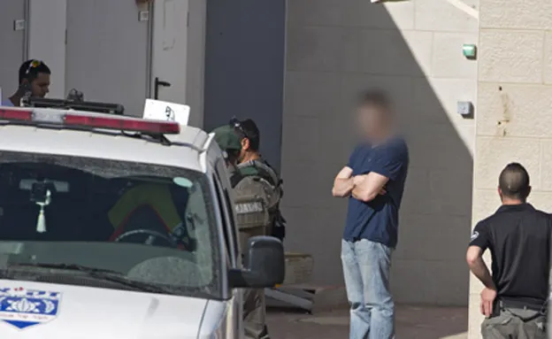 חיזמא, ארכיון