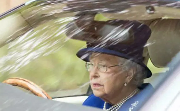 המלכה בפארק ווינדזור