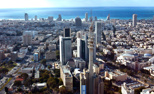 מאשדוד ועד תל אביב: ריח רע באוויר (רויטרס)
