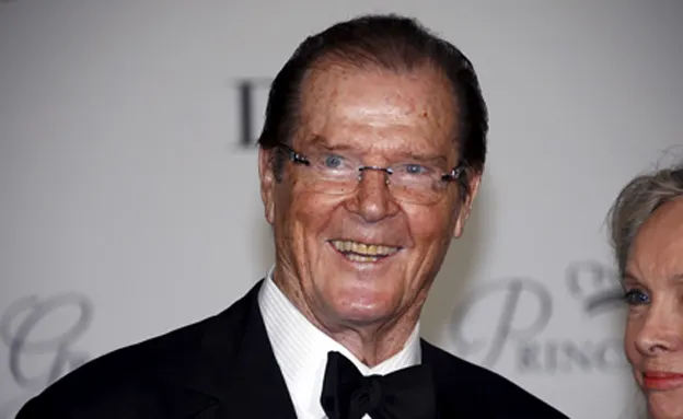 פרידה מאגדה. מור, ארכיון