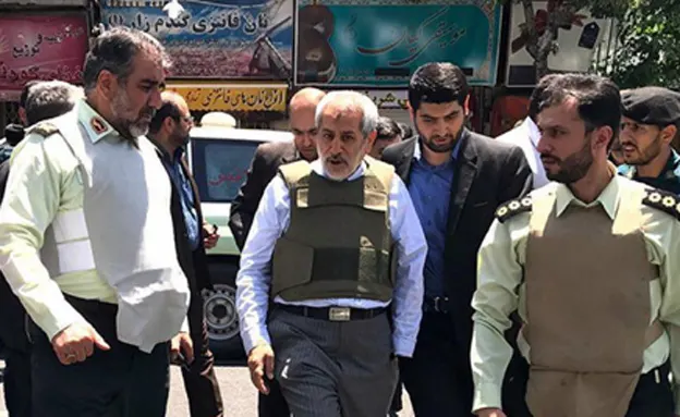 חוקר אירני שהגיע לזירה