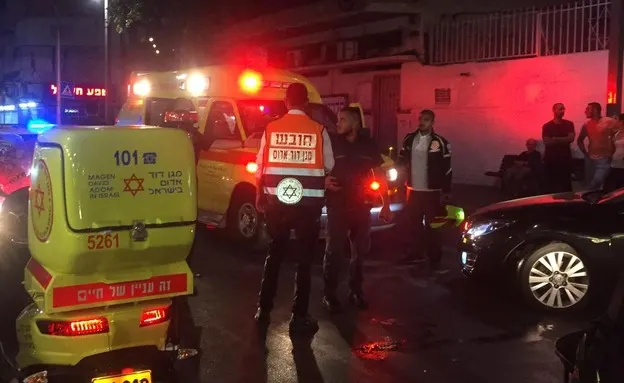 זירת התאונה בתל אביב, הלילה (תיעוד מבצעי מד''א)