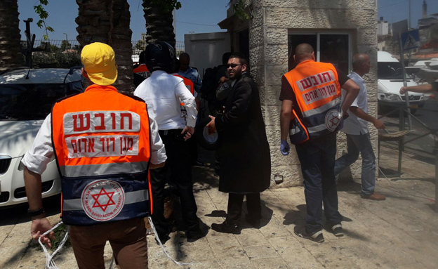 עובד של הרכבת הקלה נפצע קל (תיעוד מבצעי מד''א)