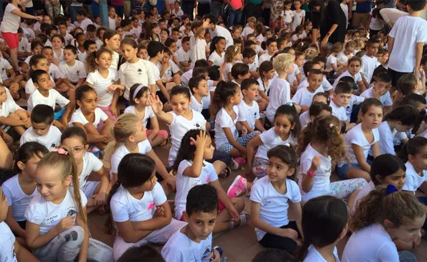 חודש ללימודים