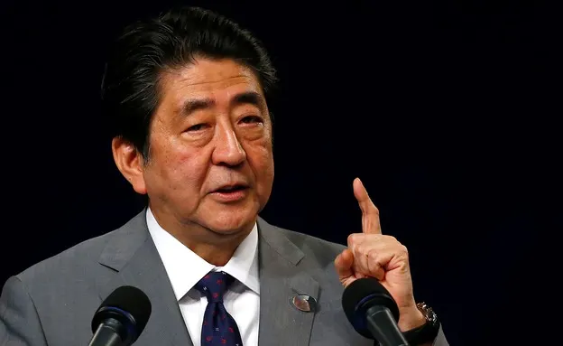 ראש ממשלת יפן שינזו אבה (רויטרס)