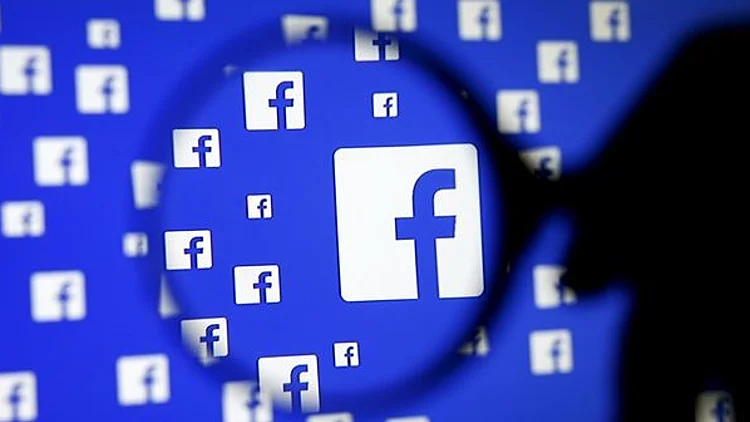 הדור הצעיר ברח לסנאפצ'ט ופייסבוק בלחץ