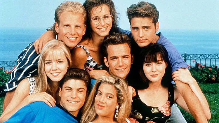 כוכבי בוורלי הילס 90210 מתאחדים