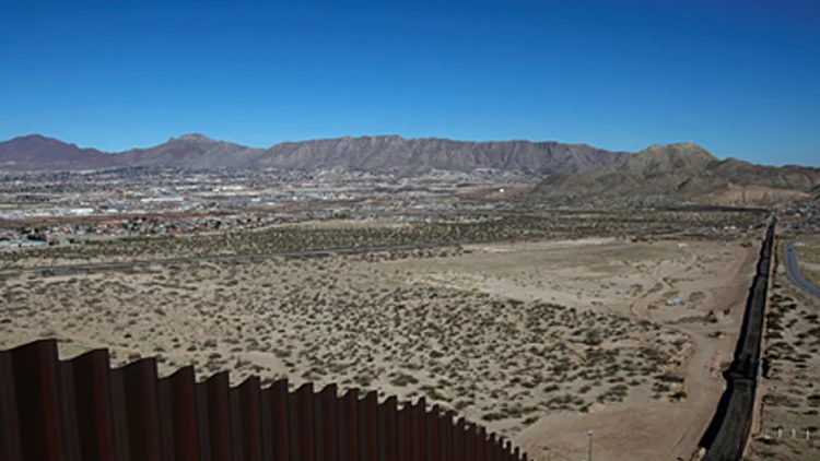 האם תוקם חומת ארה"ב ומקסיקו?
