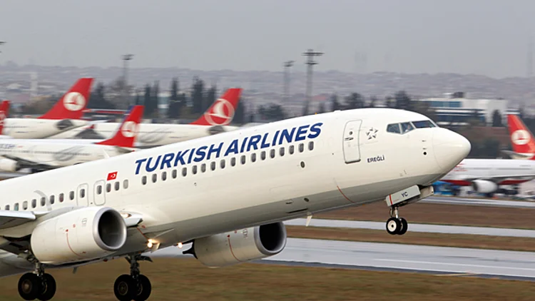 כמעט גרם לתאונה, מטוס "טורקיש איירליינס"