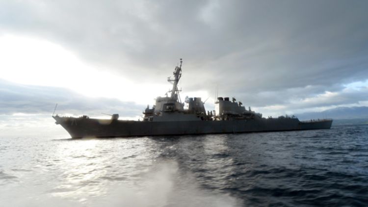 משחתת ספינה תקיפת ארה"ב בסוריה