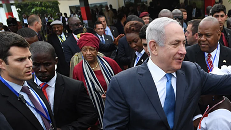 נתניהו, אבטחה, אפריקה. ראש הממשלה נתניהו ומאבטחיו בטוגו, היום