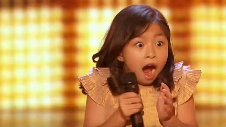 סלין טאם בת ה-9 כובשת את הבמה ב- America’s Got Talent