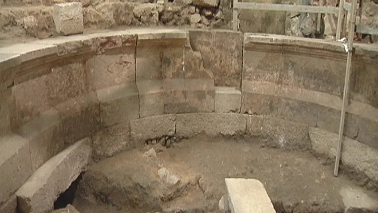 התיאטרון הרומי העתיק שנחשף במנהרות הכותל