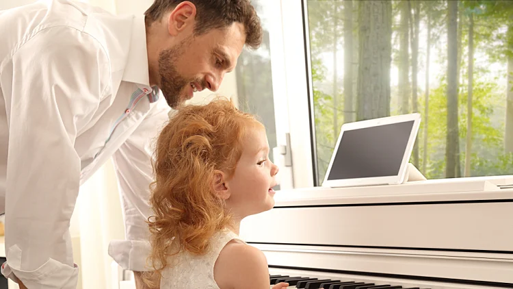 לימוד פסנתר אונליין: ככה ילדים לומדים היום לנגן