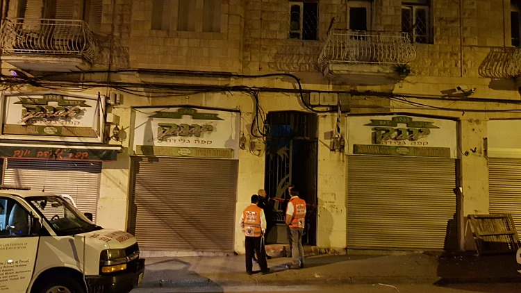  דירה בה נמצאו גופות שני גברים בחיפה