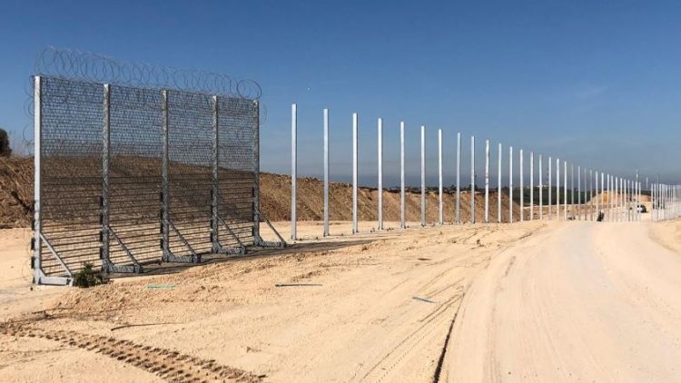 הגדר העליונה החדשה בגבול רצועת עזה