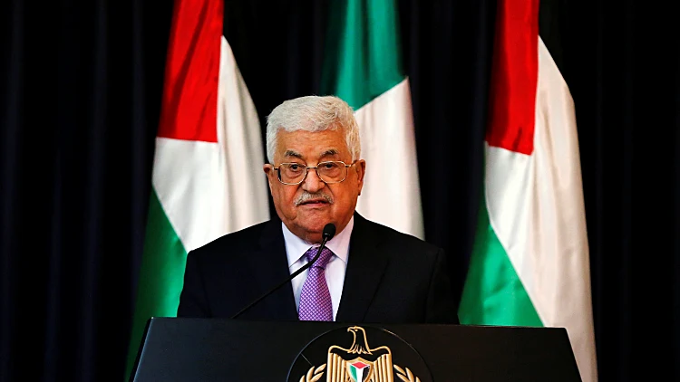יו"ר הרשות הפלסטינית, אבו מאזן, במהלך מסיבת עיתונאים לאחר פגישתו עם הנשיא האיטלקי