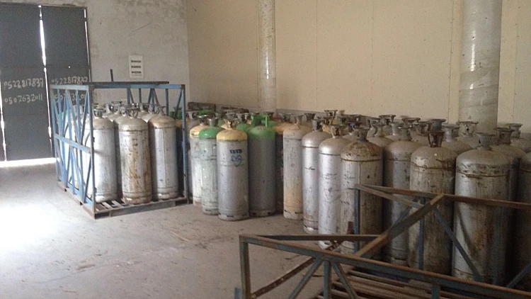 300 בלוני גז בגדלים שונים ומתקן למילוי גז נתפסו בפשיטה שבוצעה אתמול  בסכנין, דיר חנא וכפר מנדא