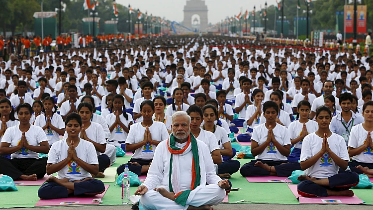 ראש ממשלת הודו, נרנדה מודי, מתרגל יוגה