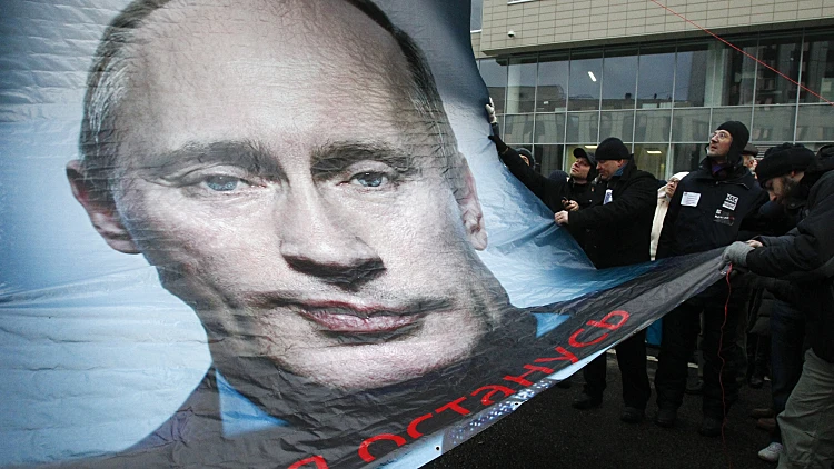 כרזה נגד פוטין בהפגנה נגד השלטון ברוסיה