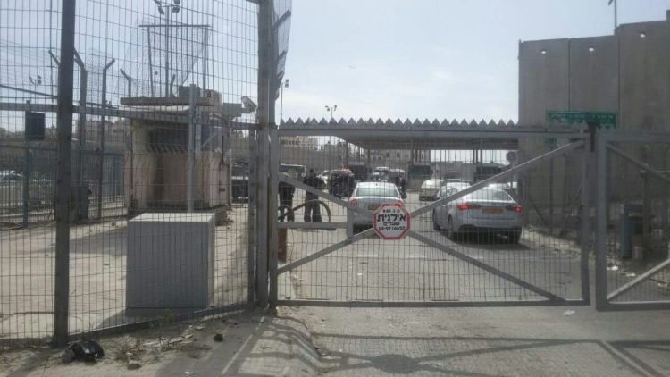 זירת ניסיון פיגוע דקירה במחסום קלנדיה
