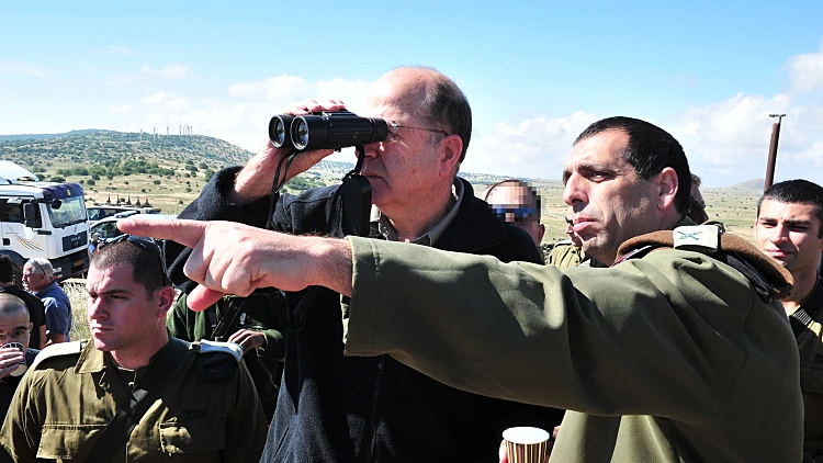 שר הביטחון, משה יעלון, בסיור בגבול ישראל - סוריה