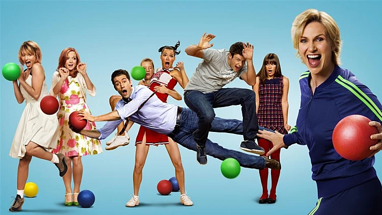 הקאסט של Glee © 2010-2011 Twentieth Century Fox Film Corporation. All rights reserved.