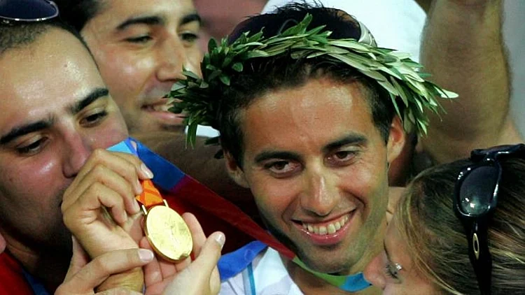 גל פרידמן זוכה במדליית הזהב באתונה 2004