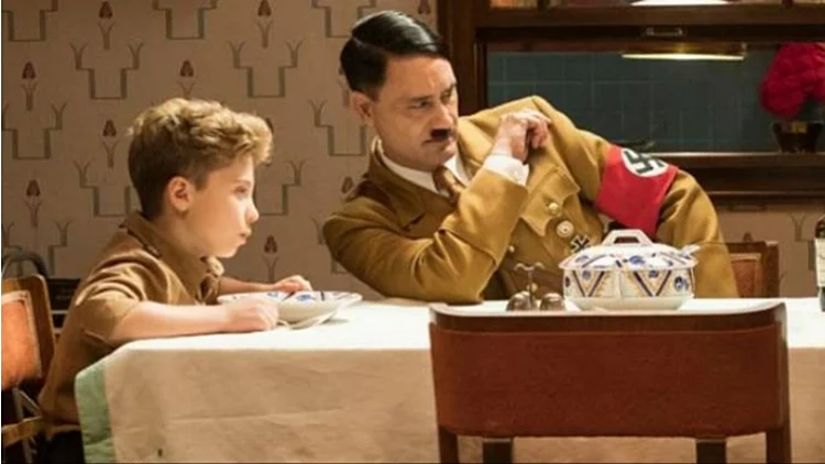 סרט חדש יציג את היטלר בתור חבר דמיוני
