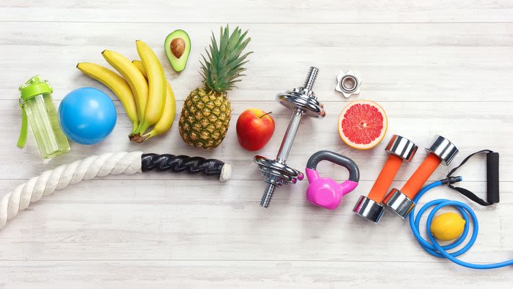 פחמימה, חלבון, סיבים או שומן: מה צריך לאכול לפני אימון כושר גופני?