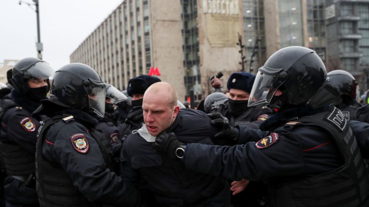 מעצר של משתתפים בהפגנת תמיכה במנהיג האופוזיציה ברוסיה