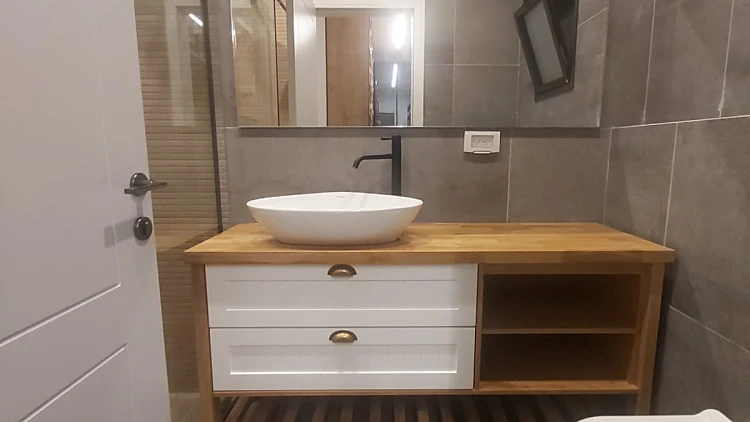 ארון אמבט של מקלחת של צים מקלחונים וארונות אמבט