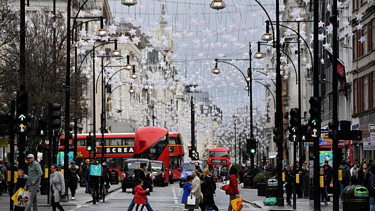 Shoppers Cross Oxford Streetlondon