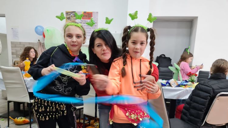 טניה מילמן ילדים פליטים אוקראינים אוקראינה גבול מולדובה