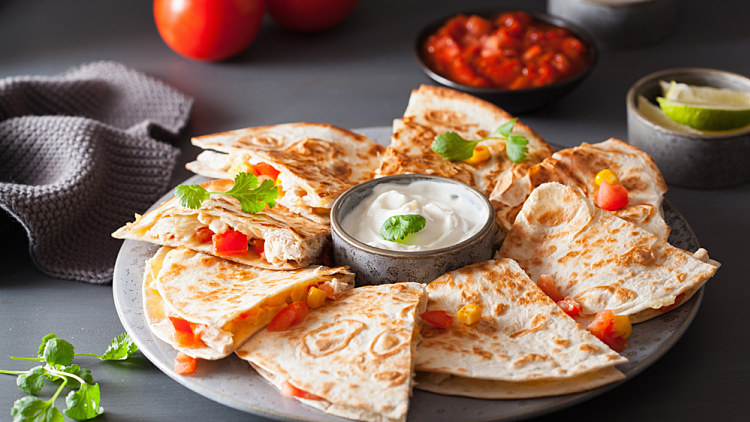 Mexican,quesadilla,with,chicken,,tomato,,sweet,corn,and,cheese