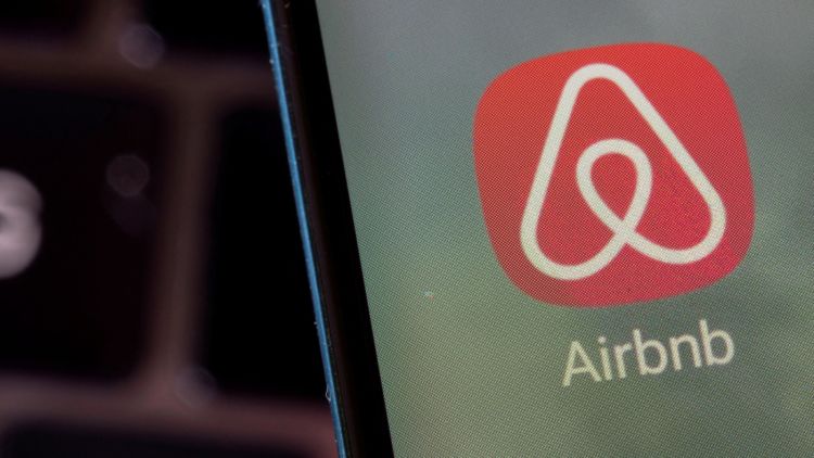 אין חגיגה: Airbnb אוסרת על מסיבות בנכסיה