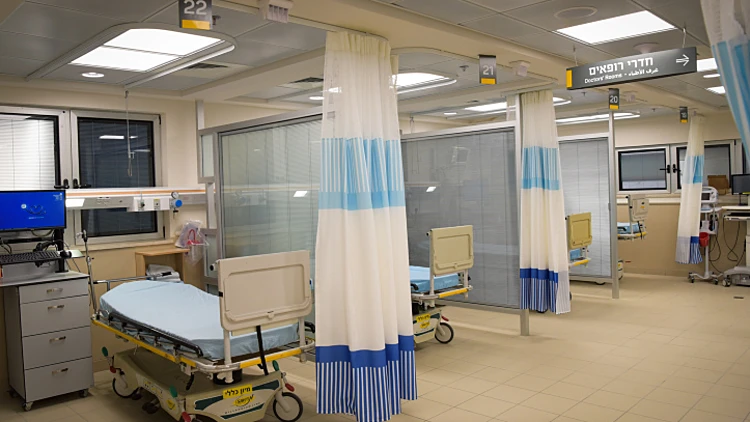 חדר טיפולים בבית החולים שיבא בתל השומר