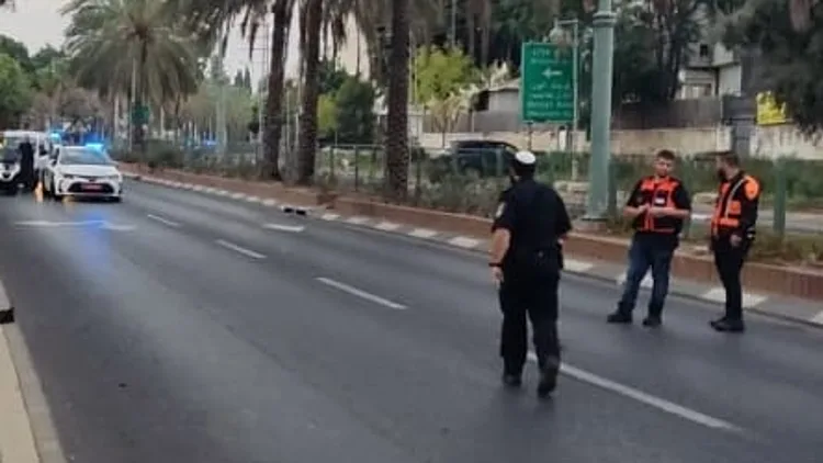 זירת התאונה ברחוב ירושלים בפתח תקווה