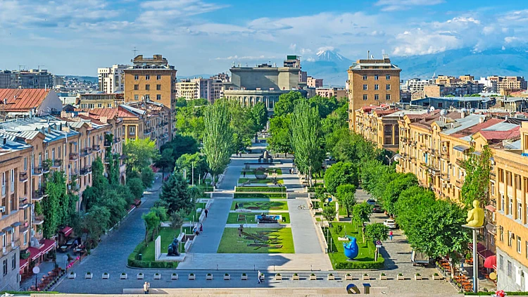 Yerevan 456385603 1917 720