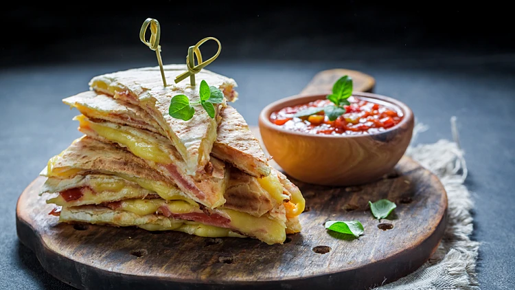 Hot,tortilla,as,quesadilla,with,cheese,and,ham