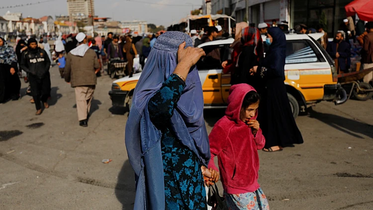 אזרחי אפגניסטן, "הילדים שלנו בוכים ללא הפסקה"