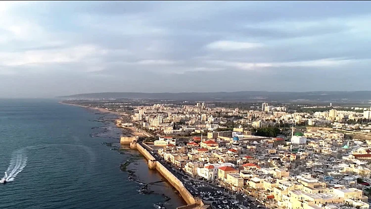 התיירים עזבו, התושבים מנסים להתאושש: עכו, היום שאחרי