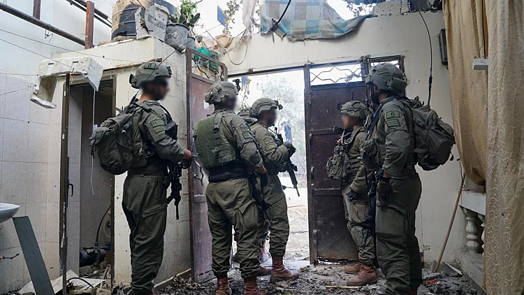 תקיפות בלבנון ובעזה; החות'ים: "נתקוף ספינות בדרך לישראל"