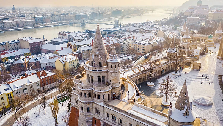 בודפשט בחורף שלג בבודפשט