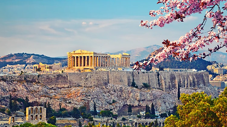 אתונה - היעד המוביל לחופשה עירונית קצרה