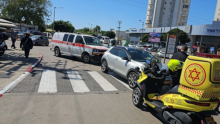 אמבולנס בראשון לציון (ארכיון)