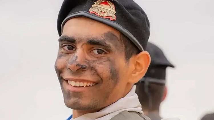 סמל עירא יאיר גיספן, בן 19 מפ"ת, נפל בקרב בדרום הרצועה