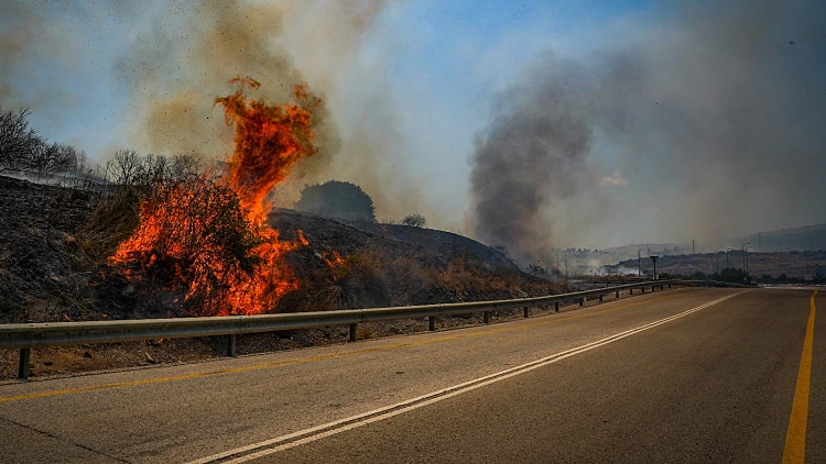 שיגורים לצפון ותקיפות בלבנון; "הרוגים מאש צה"ל בטולכרם"