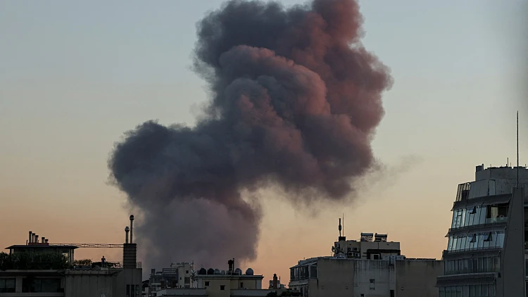 התקיפה של מפקדת חיזבאללה בדאחייה בביירות לבנון