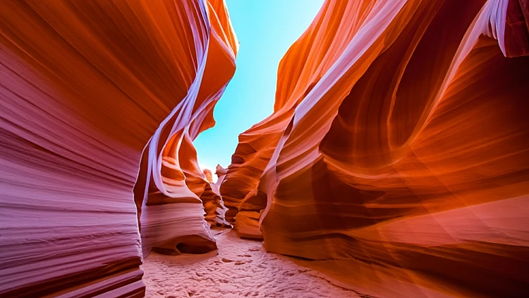 Antelope,canyon,is,a,mesmerizing,natural,wonder,,renowned,worldwide,for